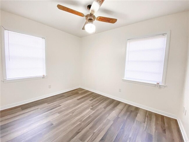 Building Photo - 7206 Tangerine Ave