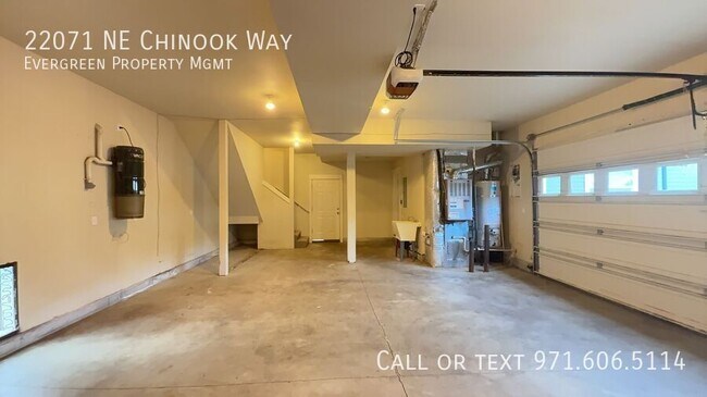 Building Photo - 22071 NE Chinook Way