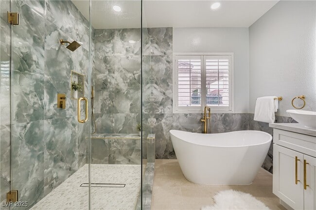 Building Photo - 840 S Paseo Rocoso Pl