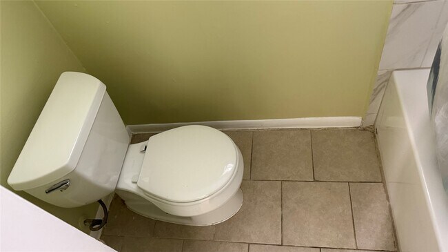 Building Photo - 7706 Winter Glen Ln