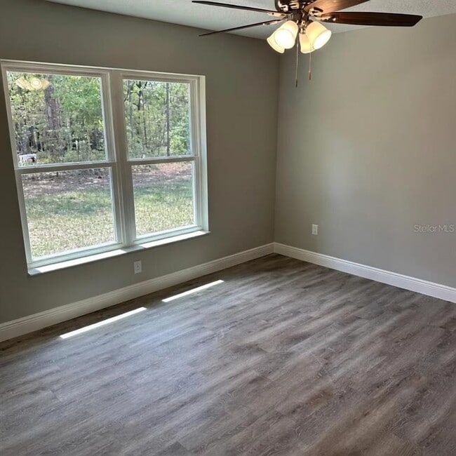 Building Photo - 1522 W Barlow Pl