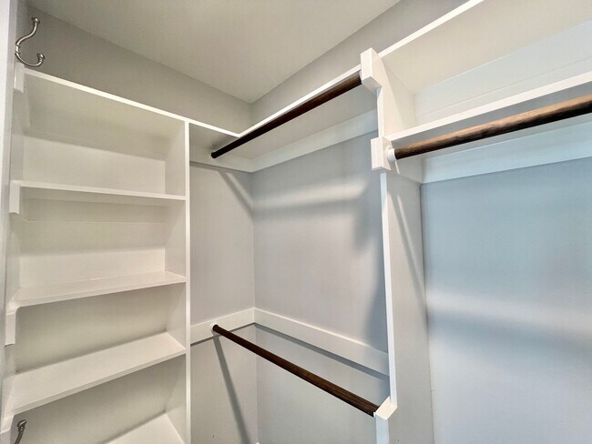 Building Photo - Exceptional 3BD, 2.5BA Downtown Raleigh House with Large Fenced Backyard