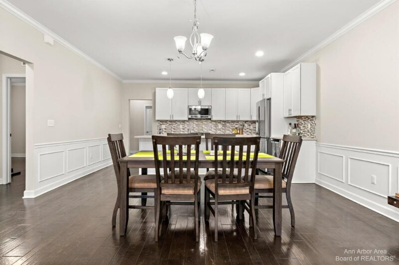 Building Photo - 5570 Arbor Chase Dr