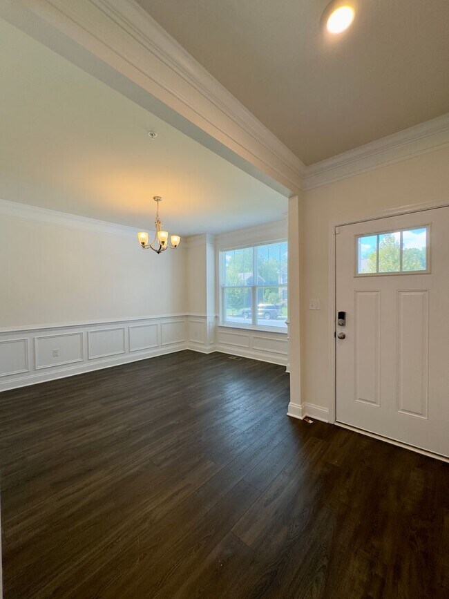 Building Photo - Charming 4 Bedroom/2.5 Bathroom Home in Bel Air, MD!