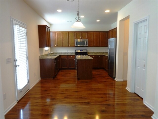 Building Photo - 3597 Locklear Ln