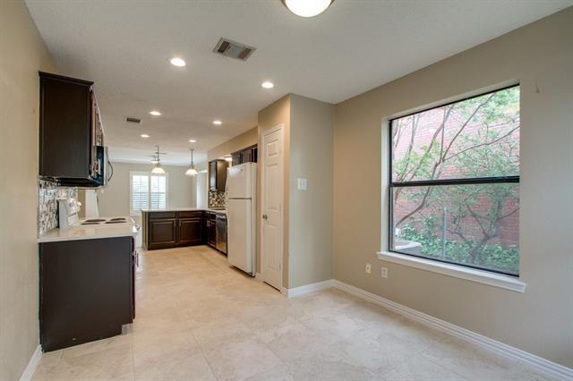 Building Photo - 333 Parkway Blvd