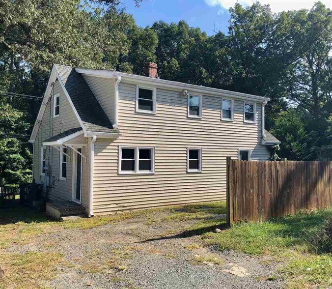 Building Photo - 1603 Cherry Ave