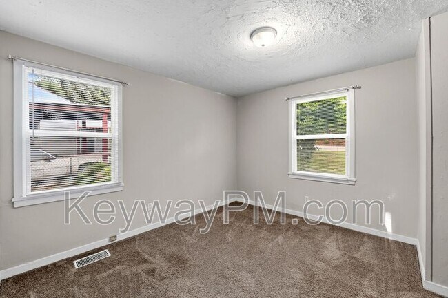 Building Photo - 608 Carolina Springs Rd