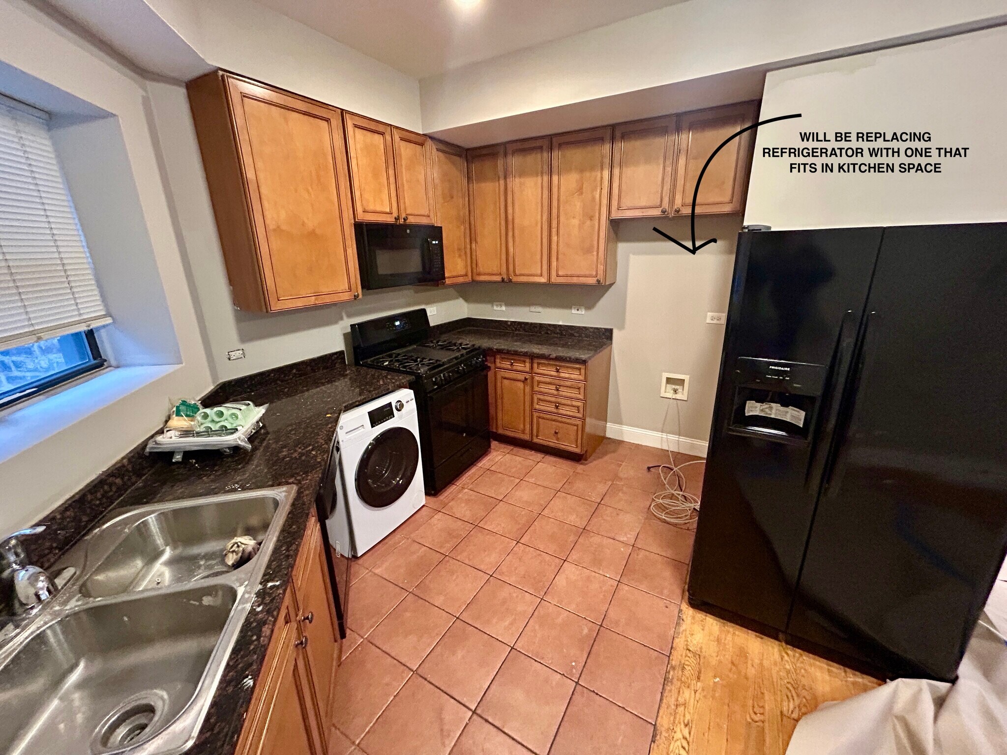 Building Photo - 1140 E Marquette Rd