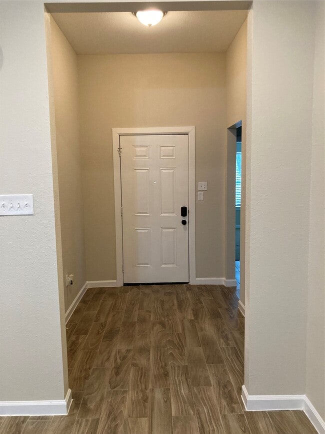 Building Photo - 1018 Homer St