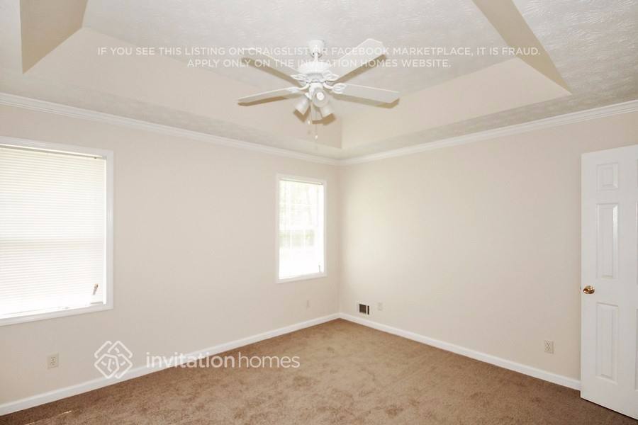 Building Photo - 75 Autumn Cove