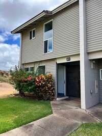 Building Photo - Makakilo Gardens III 3 bedroom 1.5 bathroo...