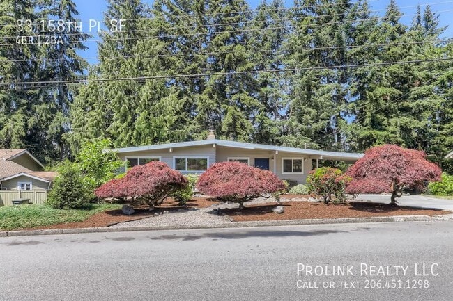 Building Photo - 33 158th Pl SE
