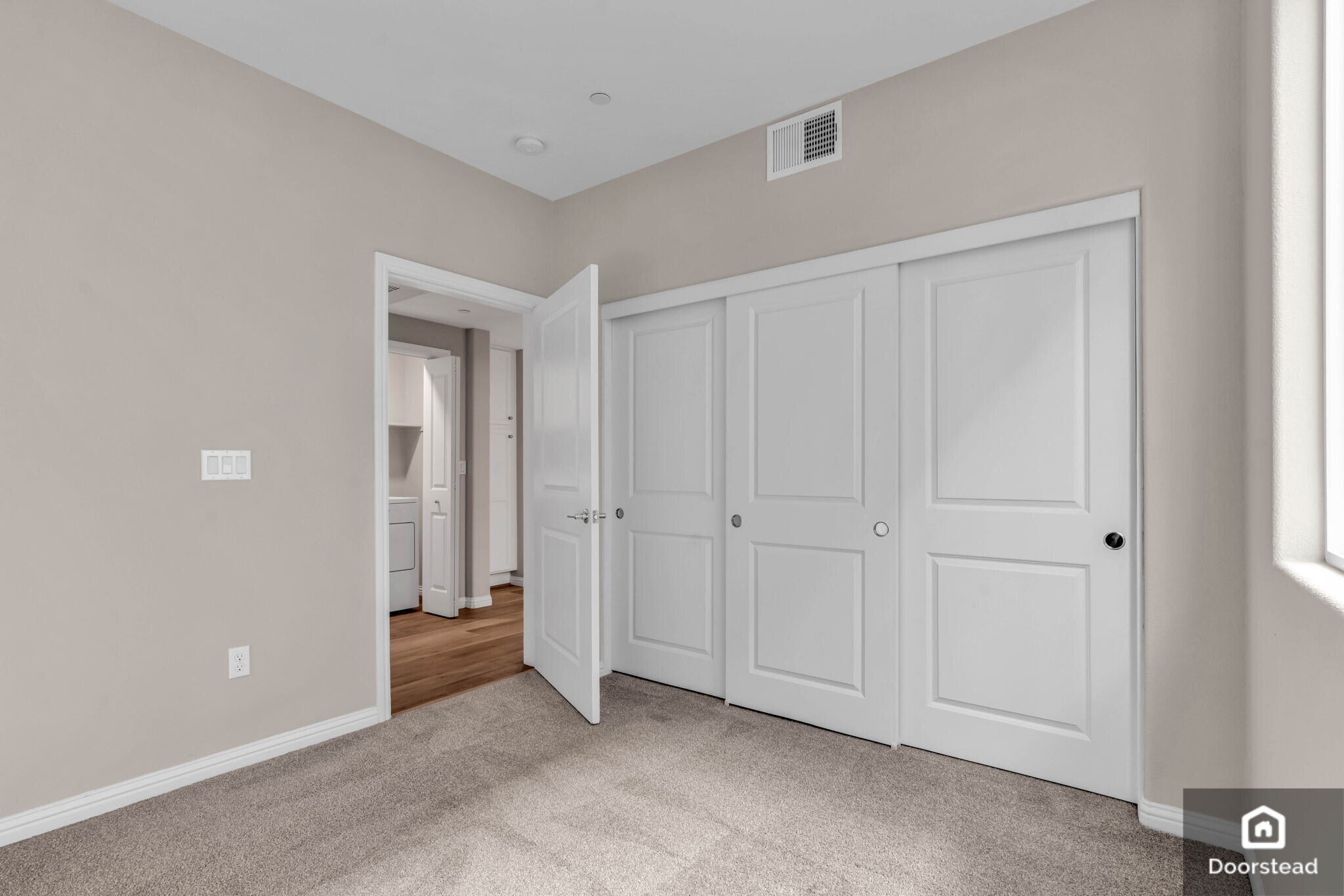 Building Photo - 1452 Nightshade Rd