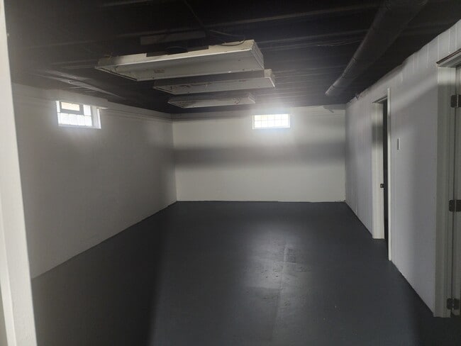 Building Photo - Allerton