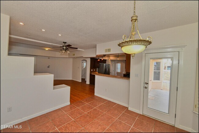 Building Photo - 13049 Tierra David Ct