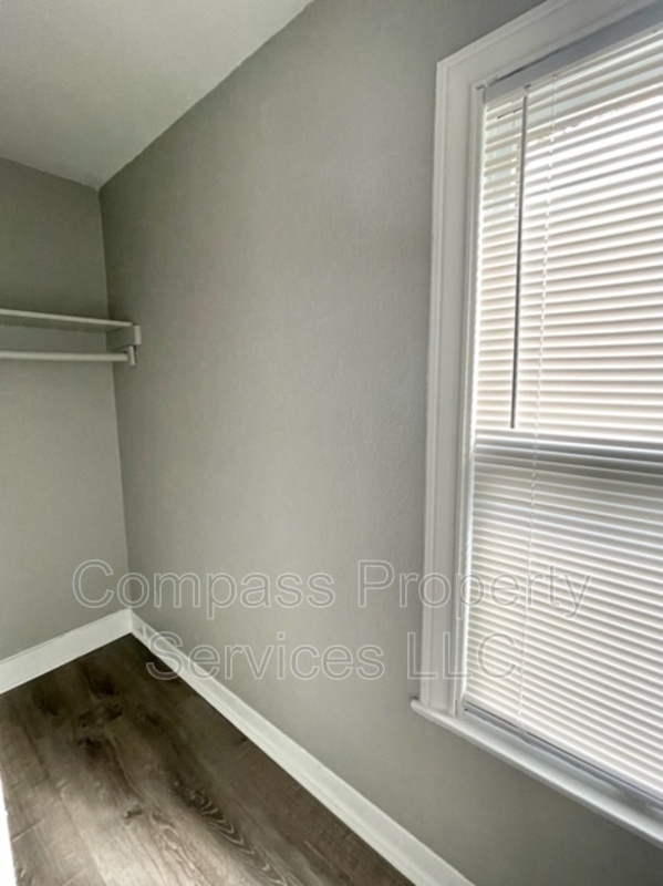Building Photo - 628 N 36th St