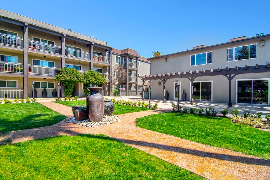 Primary Photo - The Olive Tree Apartments