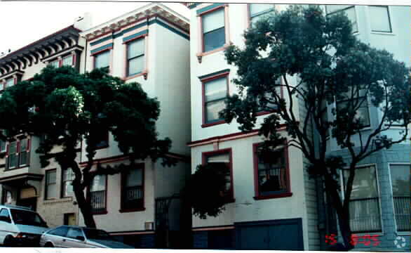 Primary Photo - 1055 Fell St