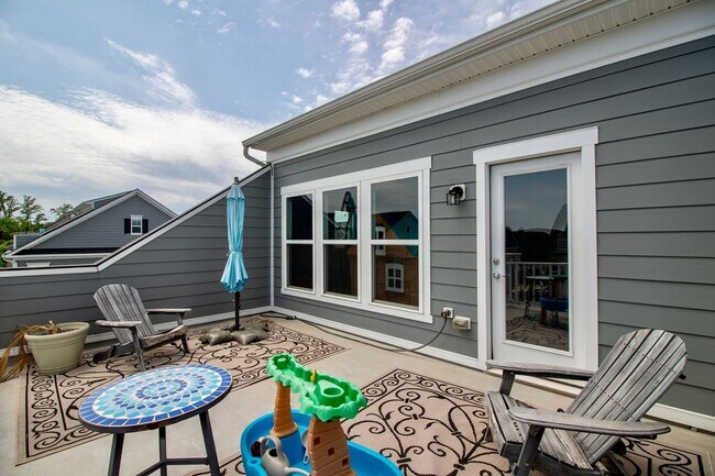 Building Photo - 17268 Herring Gull Ln