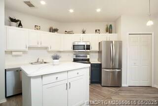 Building Photo - 9890 Perfect Dr