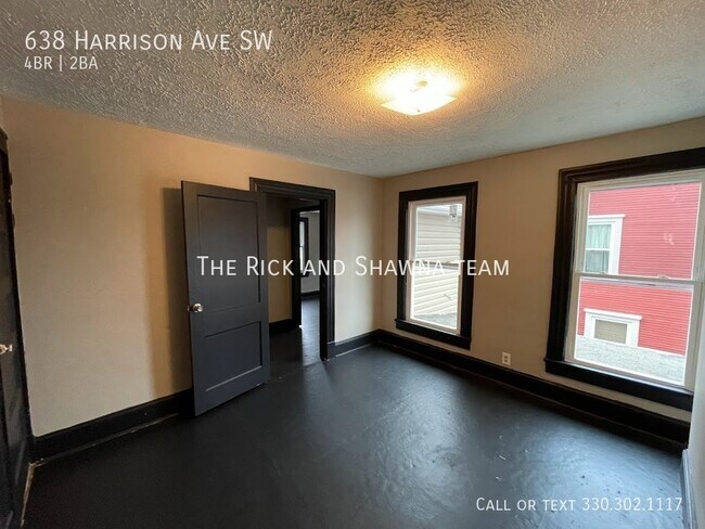 Building Photo - Four bedroom two full bathroom home for rent