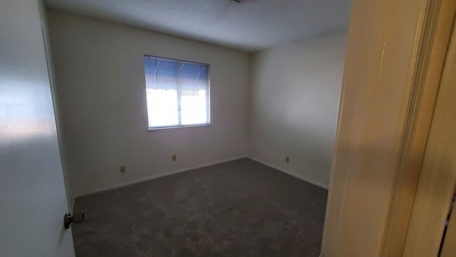 Building Photo - 5429 Centurion Ct