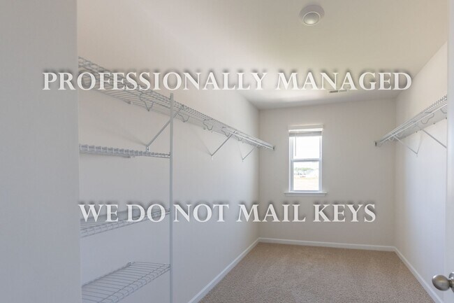 Building Photo - 325 Wellspring Dr