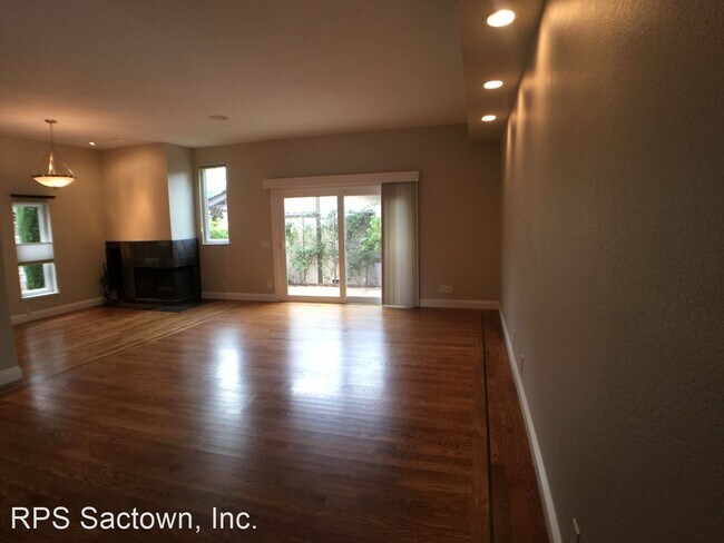 Building Photo - 2 br, 2.5 bath House - 2507 Exeter Square ...