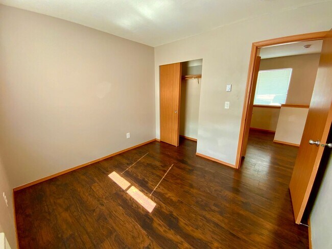 Building Photo - 3508 S 45th St