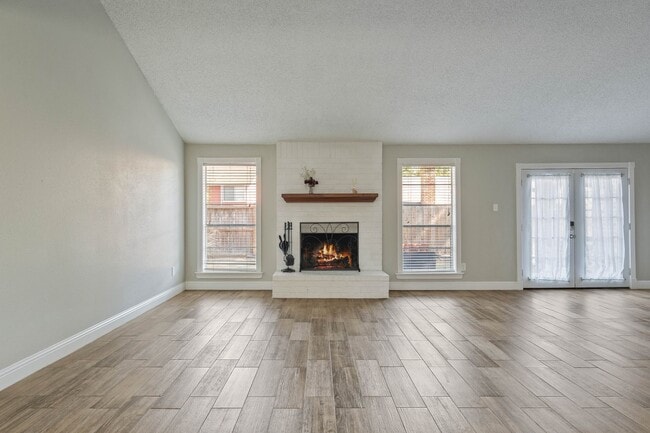 Building Photo - 25534 Sugar Valley Ln