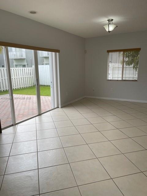 Building Photo - 12948 SW 28th Ct