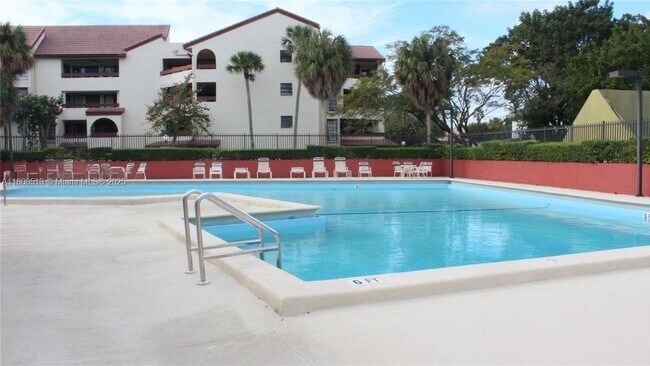 Building Photo - 8810 SW 123rd Ct