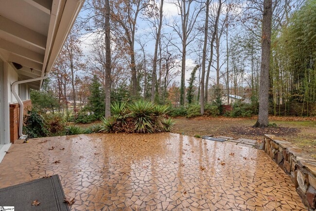 Building Photo - 103 Robinall Dr