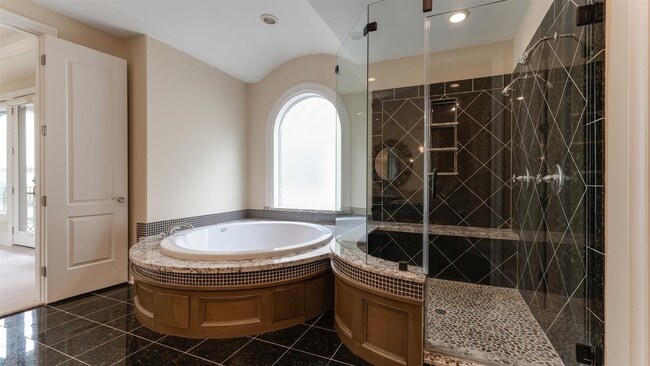 Building Photo - 1700 Sunset Blvd