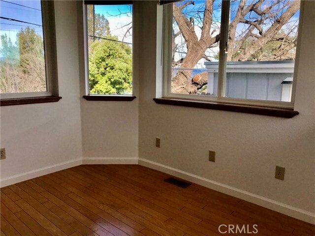 Building Photo - 8355 Broadview Dr