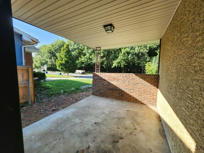 Building Photo - 2724 Blendon Woods Blvd