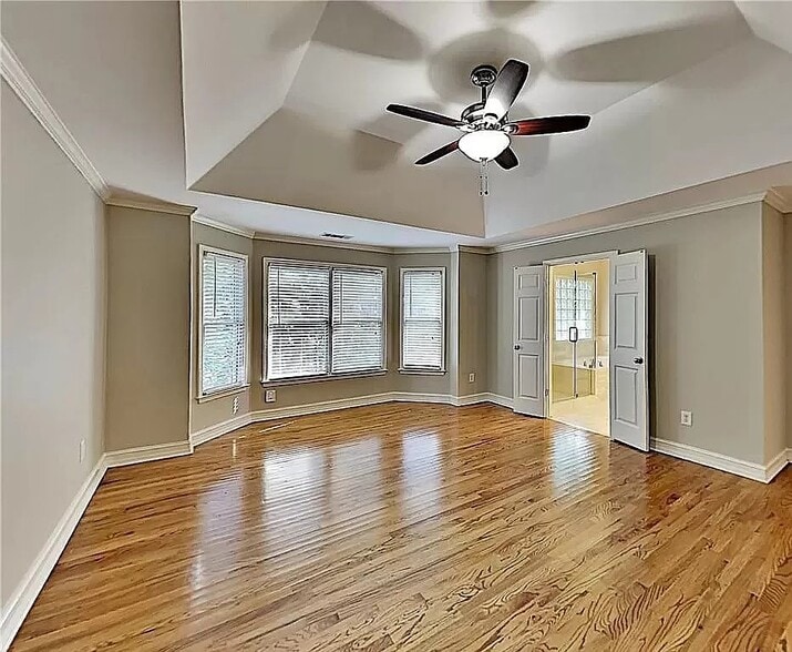 Building Photo - 7257 Village Creek Trace