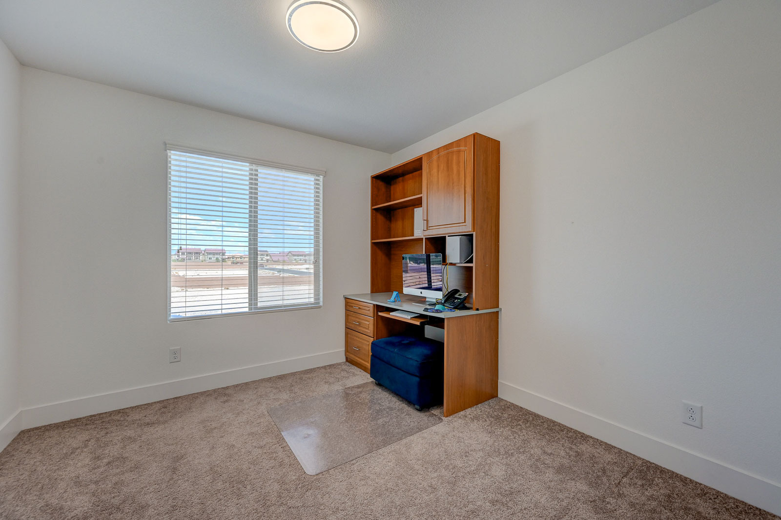 Building Photo - 5927 W Frias Ave
