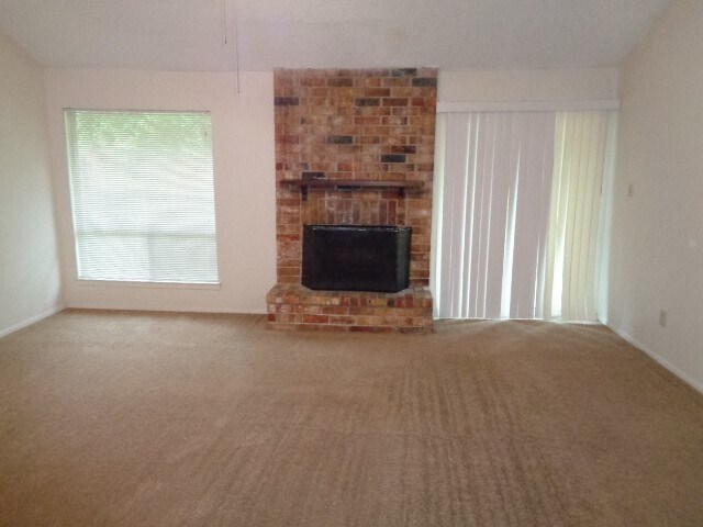 Building Photo - 9530 Magnolia Ridge Dr