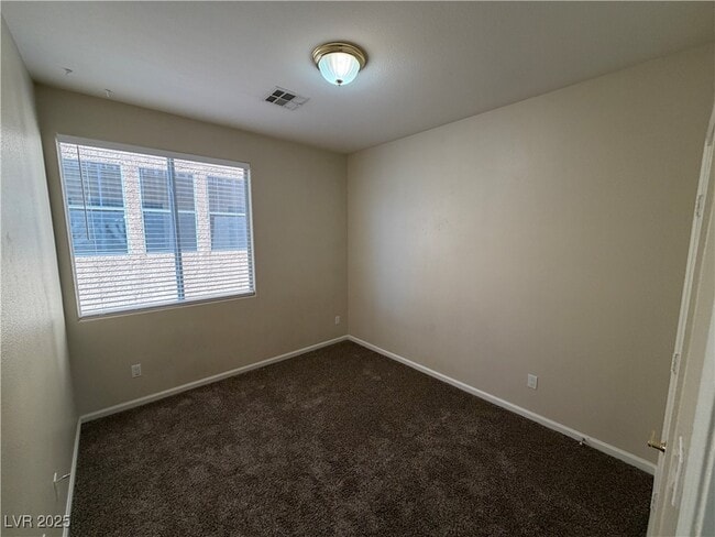 Building Photo - 1392 Baja Grande Ave