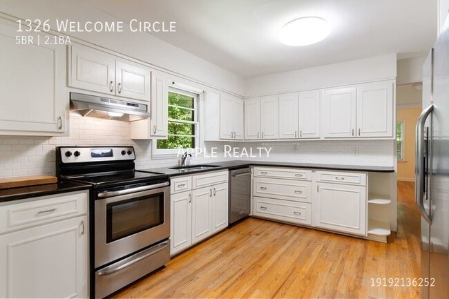 Building Photo - 1326 Welcome Cir