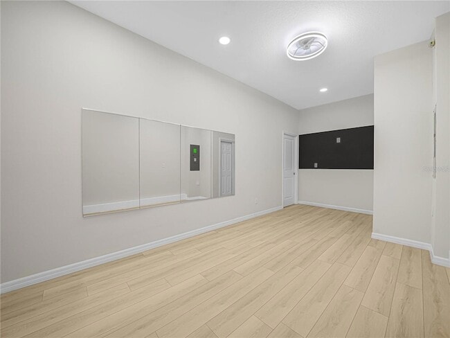 Building Photo - 4580 Sparkling Shell Ave