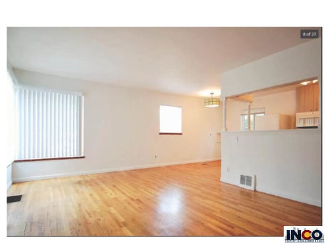 Building Photo - 3108 S Glencoe St