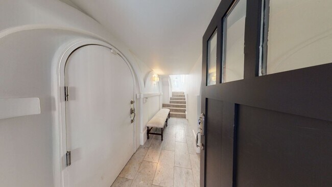 Building Photo - 29-29 Pleasant St