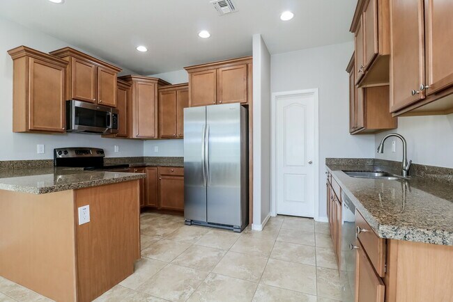Building Photo - 29139 N 124th Dr