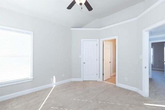 Building Photo - 232 Beech Tree Hollow NW