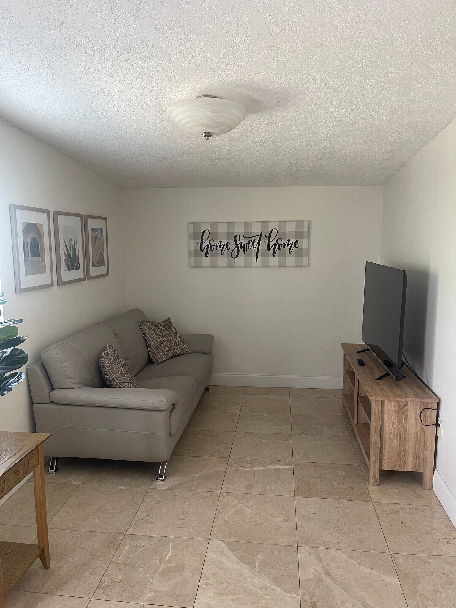 Building Photo - 4820 SW 103rd Pl