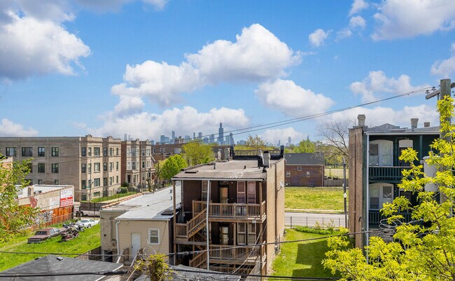 Building Photo - 1321 S Millard Ave