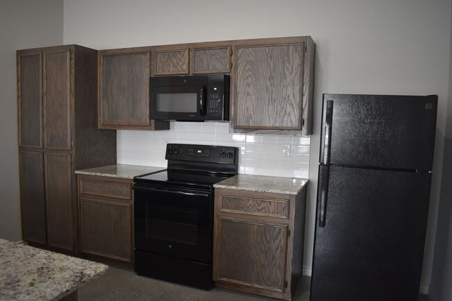 Building Photo - 1813 Ute Trail